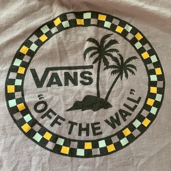 VANS checkered women’s lavender tee shirt sz M 💜✨ - Picture 4 of 10